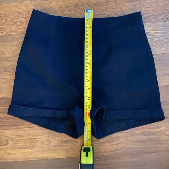 Cooperative Shorts in Navy - Picture 4 of 4